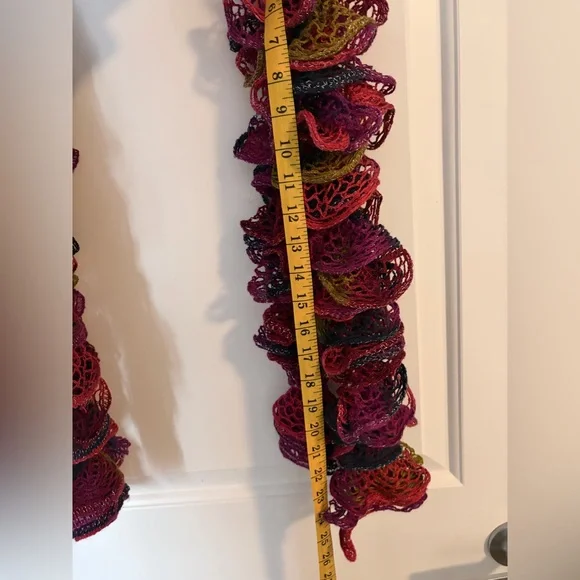 Two Elegant Multicolor Ruffled Scarf - Picture 4 of 5